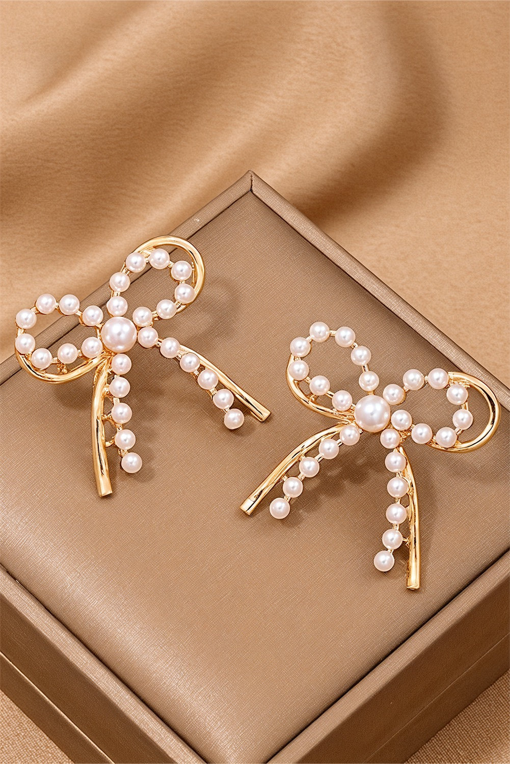 Pearl and Gold Bow Earrings RTS